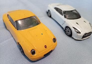startna puska ak 47: Autici 2 komada stanje se vidi na slikama. velicina oko 10 cm — 4