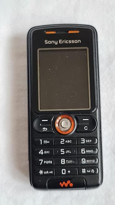 polovne igrice za ps4: Nokia mobilni telefon klasičnog dizajna sa numeričkom tastaturom — 4