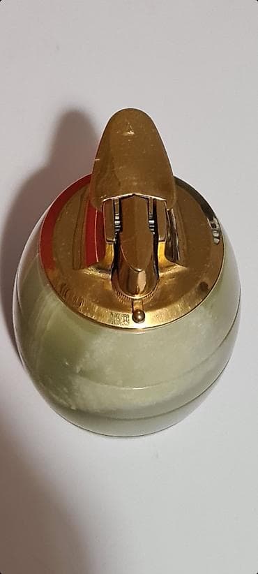 invicta satovi cena: Ronson stoni upaljač od mermera, proizveden sredinom 20. veka.  - — 7