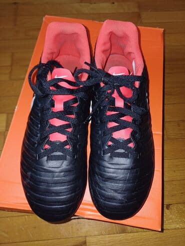 a klasa kopacke: Nike, veličina - 38.5, Upotrebljenо — 1