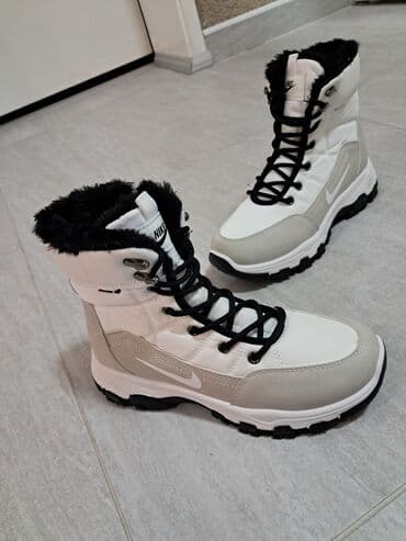 Sweatpants: High boots, Nike, 38 — 2