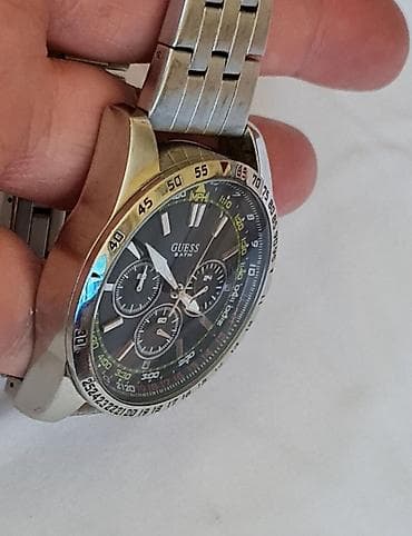 glo cena: GUESS muški ručni sat – model W16559G1 - Kućište i narukvica od — 10