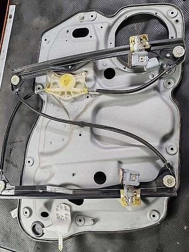 makete motora: PODIZACI PROZORA ZA VOLKSWAGEN TOURAN OD 2003. DO 2009. GOD. | — 2