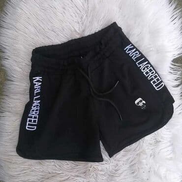 karl lagerfeld sako: Karl s, m, l, xL
Guess beli S jedan komad
Guess crni s, m
2300 din — 2