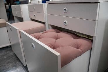 nocni stocic forma ideale: Nocna komoda NINA -Uradjena od unimera 18mm debljine,bele boje soft — 1