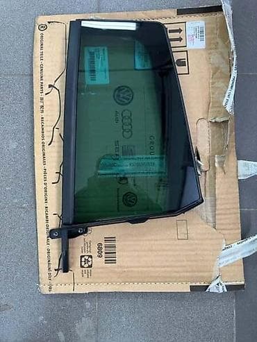BOCNO STAKLO ZA VOLKSWAGEN TIGUAN OD 2008. DO 2015. GOD. - 5N0845042S