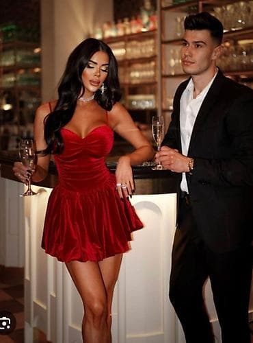 Lične stvari: SNIŽENJEE!!! 🔥
Haljina
2100 dinara — 1