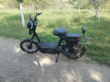 tricikli za odrasle novi sad: Električni motorcikl Veneco 35.000dinara Prodaje se sa punjacem Lepo — 8