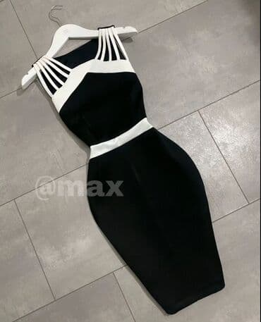 nike scuba: New,,Georgina’s’’Scuba DressVelicine:S M L Model Dostupan u Dve — 1