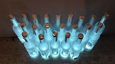 dozer za rakiju: Prazne flase od Vodke Belvedere od 0.7l svetlece Prodajem prazne — 3