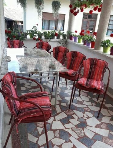 Podmetači za stolice od mlevenog sundjera Dimenzije podmetača:82x40