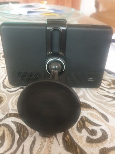 Audio tehnika: Gaming navigacija uz nju dolazi i punjac
SNIZENO!!! — 1