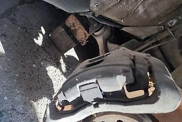 KOCIONE B7 ZA AUDI A4 | Audi a4 b7 kocione celjusti komad 50e imam i