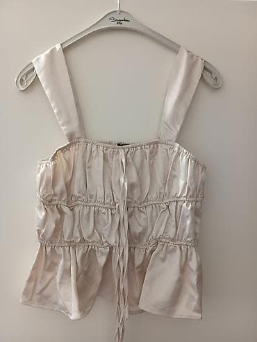 Svileni top bez rukava u krem/bež nijansi - Materijal: glatka, sjajna