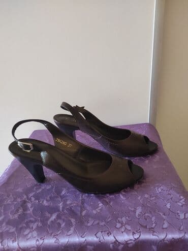 haljine c a: Sandals, Alex, 37 — 1