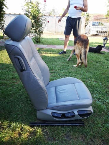 auto amortizeri: Prednja sedistaza bmw e46 coupe,kozna,stanje solidno. Vozacevo — 5