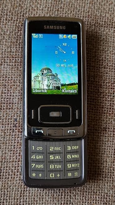 toster mini: Samsung SGH-G800 klizni telefon - Ekran u boji, fizička T9 tastatura — 3