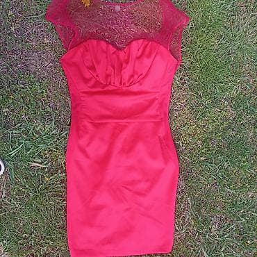 duboke air force 1: Elegantna crvena haljina – Suzana Perić - Model: koktel/večernja — 3