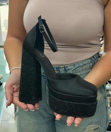 steve madden sandale sa cirkonima: Sandals, 39 — 3