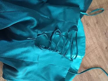 sat omega: Nikada obucenaElegantna svečana haljina u tirkizno-zelenoj boji - — 4