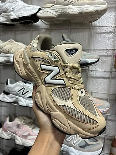 ara obuca novi sad: New Balance 9060 patike 
36-41
 4500 din 
K💜 — 2