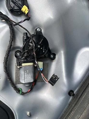 guvernal za motor: PODIZAČ PROZORA ZA VOLKSWAGEN GOLF 7, GOLF 7 ALLTRACK | Podizač — 1