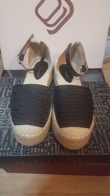 Espadrile: Espadrile, 36