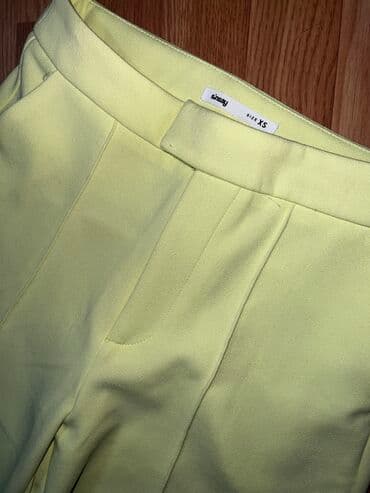 XS, Visok struk, Zvoncare na lalafo.rs XS, Visok struk, Zvoncare