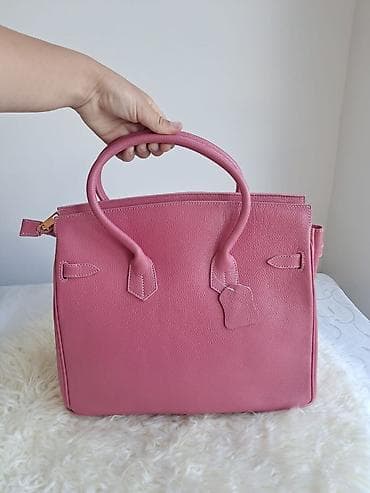 Torbe: Hermes Elegantna ženska torba u prelepoj roze boji, izrađena od — 2