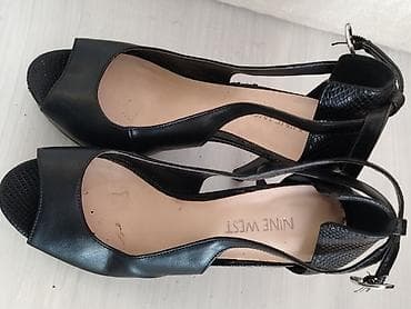 ekonomik 284 zenski: Sandale Nine West u odlicnom stanju 38-500 dinara Broj 38 Gaziste 23,5 — 2