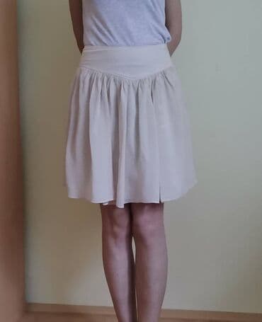 torba za vikend: Svilena suknja XS/S. Naznačena veličina nije jasna. Odgovara XS i S — 1