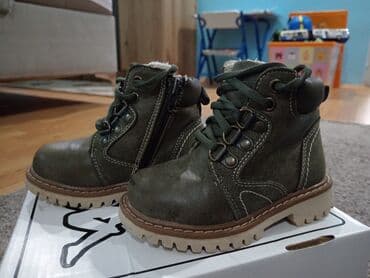 ugg cizme 35 broj: Dečje zimske cipele i čizme – više modela. Veličine od 22 do 25 1) — 2