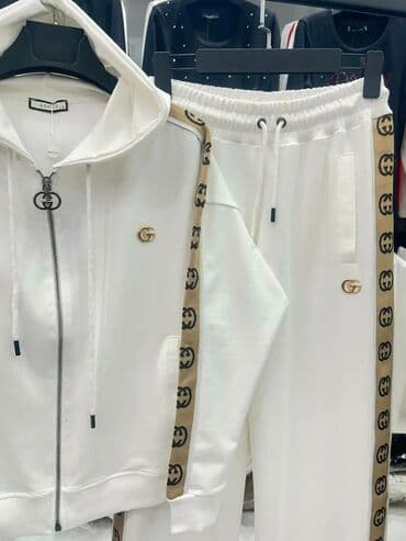 nike tech fleece zenska trenerka: Gucci, S (EU 36), bоја - Bela — 13