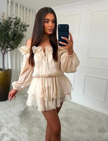 06. Još jedan savršen model iz nove kolekcije🙀 Veličine : S/M i M/L