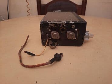 zice za mikser: Stari,retro radio za kola/auto - vintage
Nepoznato stanje — 2