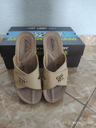 opposite papuce sa krznom: Fashion slippers, Skechers, 36 — 2