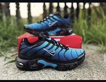 ljubicaste tn patike: Nike Air Max Plus (Tn) patike – plavo-crni gradient - Gornjište — 1