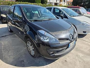 prodaja polovnih guma: FIAT BRAVO 2007. GOD. - KOMPLETAN AUTO U DELOVIMA | Renault Clio 3 — 3