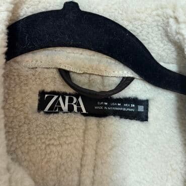 Fur coats: Zara, M, Single-colored, With lining, Faux fur — 2
