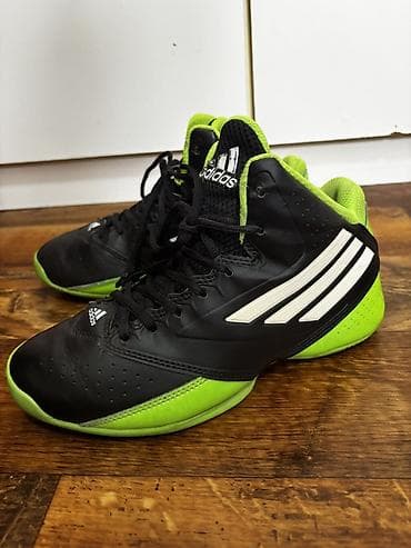 adidas patike 2022: Adidas košarkaške patike – visoki model br 36 gaziste 230 mm - Boja — 2