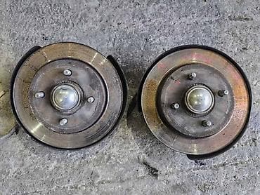ZADNJI DISKOVI SA GLAVCINAMA ZA FORD FOCUS OD 1998. DO 2004. GOD. | na lalafo.rs ZADNJI DISKOVI SA GLAVCINAMA ZA FORD FOCUS OD 1998. DO 2004. GOD. |