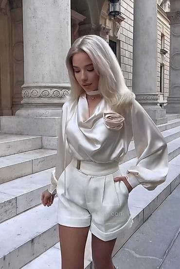 markirane kosulje: Svilena ženska bluza sa dekorativnom ružom - Materijal: glatka — 1