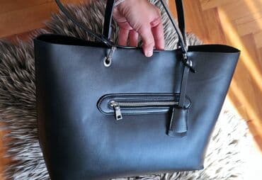 kutija za satove: Elegantna ženska tote torba – crna - Materijal: glatka eko koža - — 3