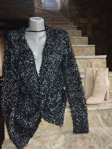 Košulje, bluze i tunike: Kadigan M nov ima i dva džepa dužina 75 cm — 1