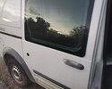van automobili: BOCNA STAKLA ZA FORD TRANSIT CONNECT OD 2002. DO 2005. GOD. | — 1