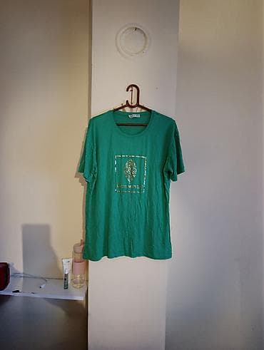 majice l: Zelena ženska majica kratkih rukava - Klasičan okrugli izrez - Mekan — 1