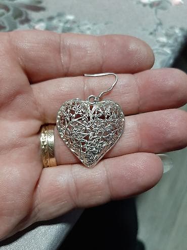 Mindjuse na srce 925 silver i druge su avon sa cirkonima prodaju se u