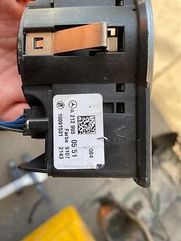 corsa c: PREKIDAČ SVETLA ZA MERCEDES BENZ B 150, B 160, B 170 . OD 2012. DO — 1
