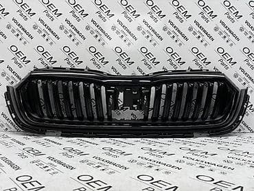 auto delovi loznica: MASKA OCTAVIA A8 BLACK EDITION ZA ŠKODA OCTAVIA | Maska za model — 5