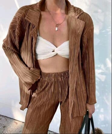 h m kompleti: Komplet 3000din
S m l — 4